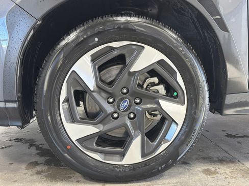 Certified 2024 Subaru Crosstrek 2.5i Limited w/ Crosstrek Mirror Package image 16