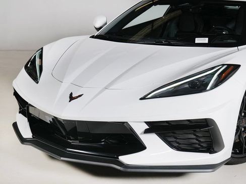Used 2026 Chevrolet Corvette Stingray Coupe w/ Z51 Performance Package RWD image 27