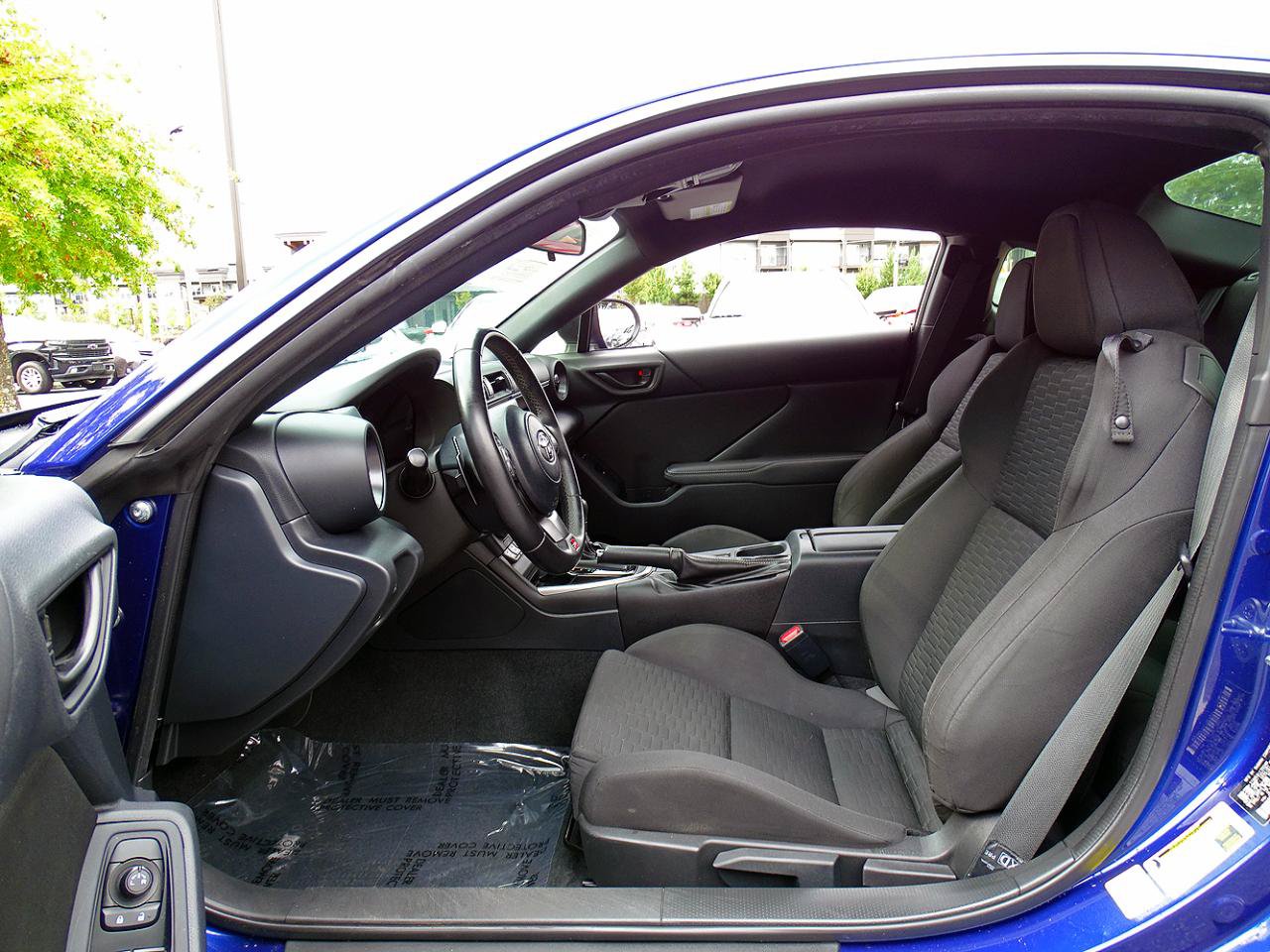 Used 2022 Toyota GR86 RWD image 15
