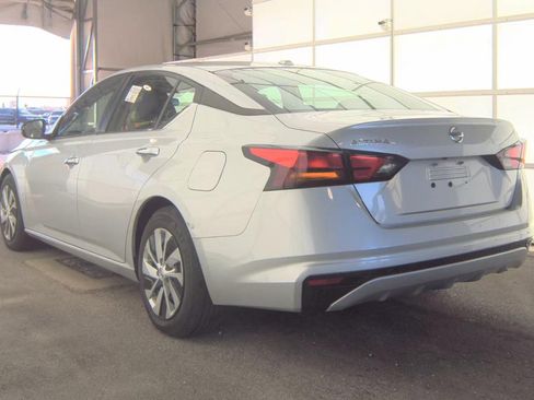 Used 2020 Nissan Altima 2.5 S image 3