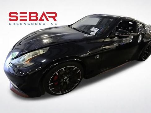 Used 2015 Nissan 370Z NISMO RWD image 1