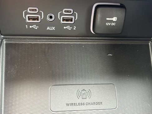New 2025 Jeep Grand Cherokee Laredo X w/ Luxury Tech Group I AWD/4WD image 11