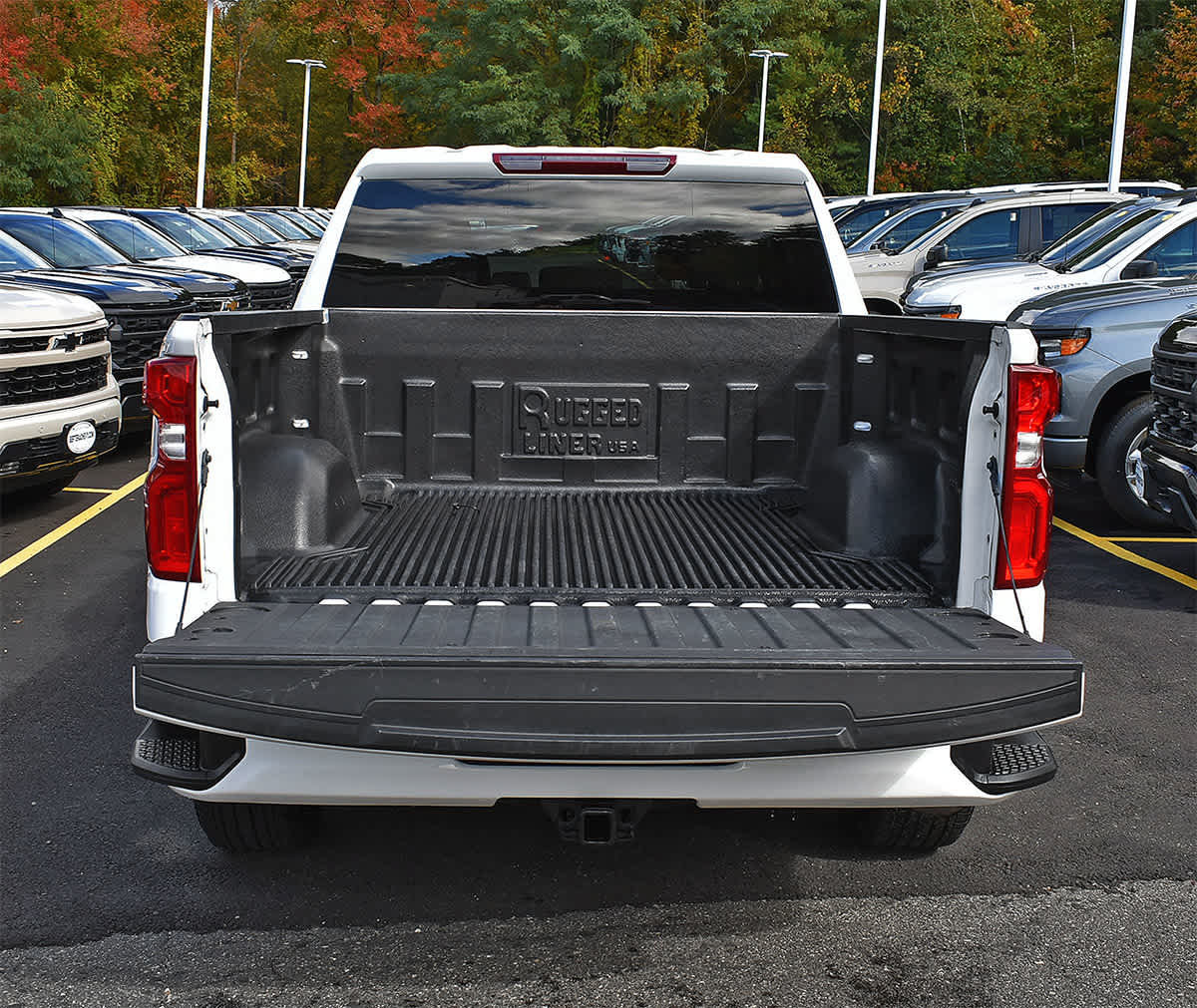 Used 2026 Chevrolet Silverado 1500 RST AWD/4WD image 8