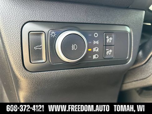 Used 2021 Ford Escape Titanium w/ Titanium Elite Package AWD/4WD image 25