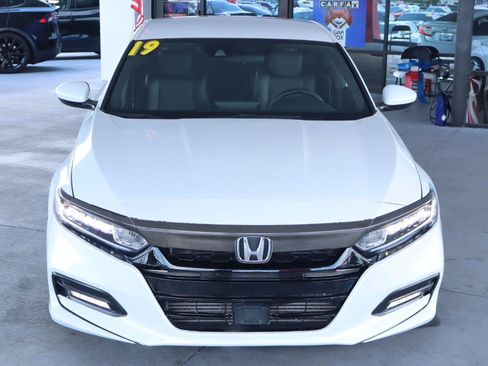 Used 2019 Honda Accord Sport image 10