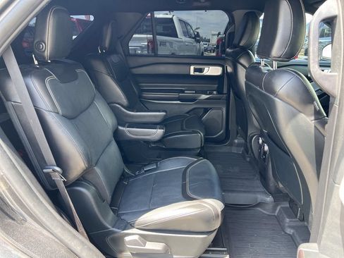 Used 2020 Ford Explorer ST w/ ST Street Pack AWD/4WD image 23