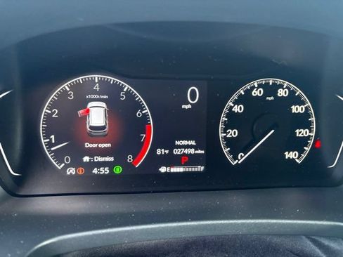 Used 2024 Honda Pilot Touring image 8