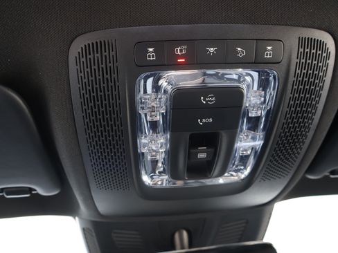 Certified 2021 Mercedes-Benz GLB 250 image 44