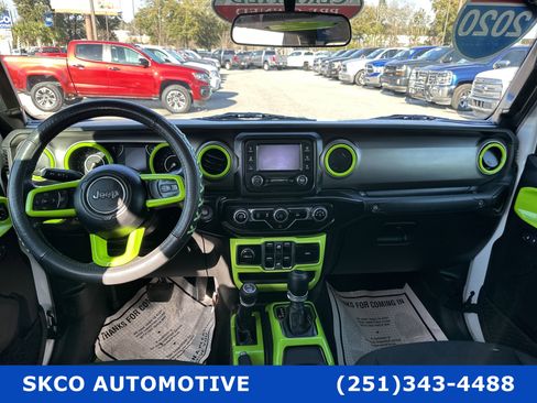 Used 2020 Jeep Gladiator Sport w/ Quick Order Package 24S image 15