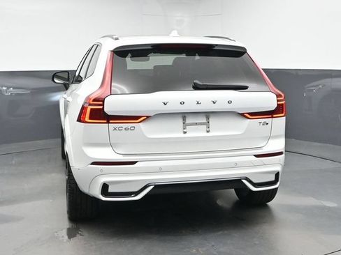 New 2026 Volvo XC60 T8 Ultra w/ Protection Package Premier AWD/4WD image 7