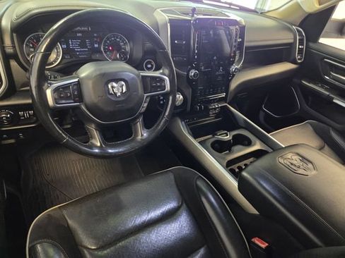 Used 2019 RAM 1500 Laramie AWD/4WD image 15