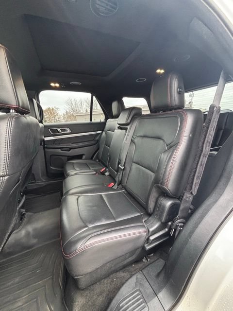 Used 2018 Ford Explorer Sport AWD/4WD image 12