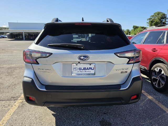 Certified 2023 Subaru Outback Premium AWD/4WD image 10