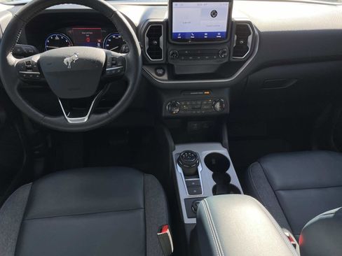 Used 2022 Ford Bronco Sport Outer Banks w/ Tech Package image 15