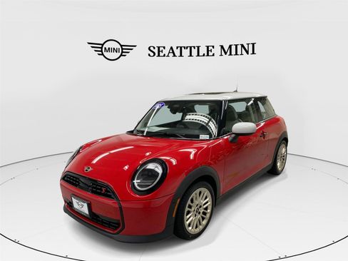 Certified 2025 MINI Cooper S image 1