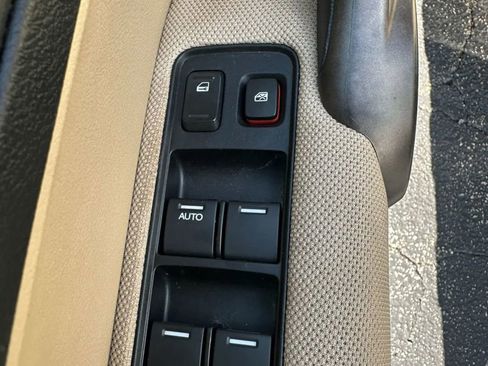 Used 2009 Honda CR-V LX image 18