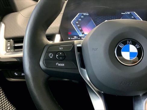 Used 2025 BMW X2 xDrive28i image 23