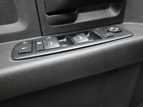 Used 2012 RAM 1500 Express w/ ST Popular Equipment Group AWD/4WD image 11