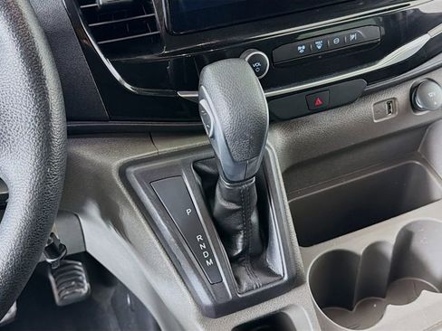 Used 2023 Ford Transit 350 XLT image 37