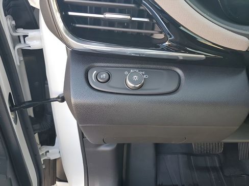 New 2026 Buick Envista Avenir image 32