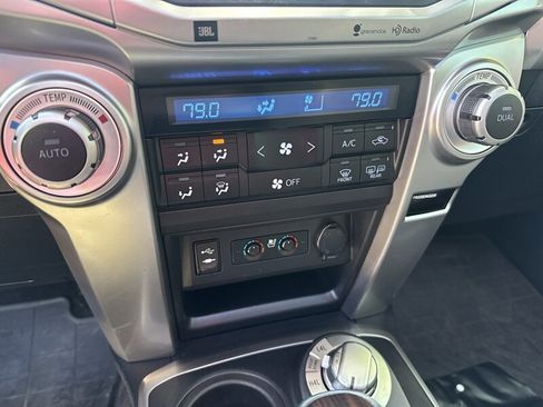 Used 2014 Toyota 4Runner Limited AWD/4WD image 32