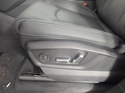 New 2026 Audi Q8 Prestige AWD/4WD image 14