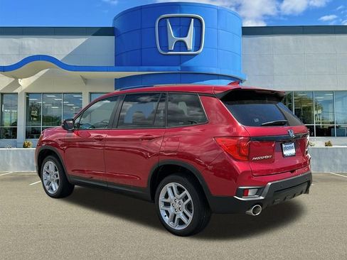 Used 2024 Honda Passport EX-L image 6