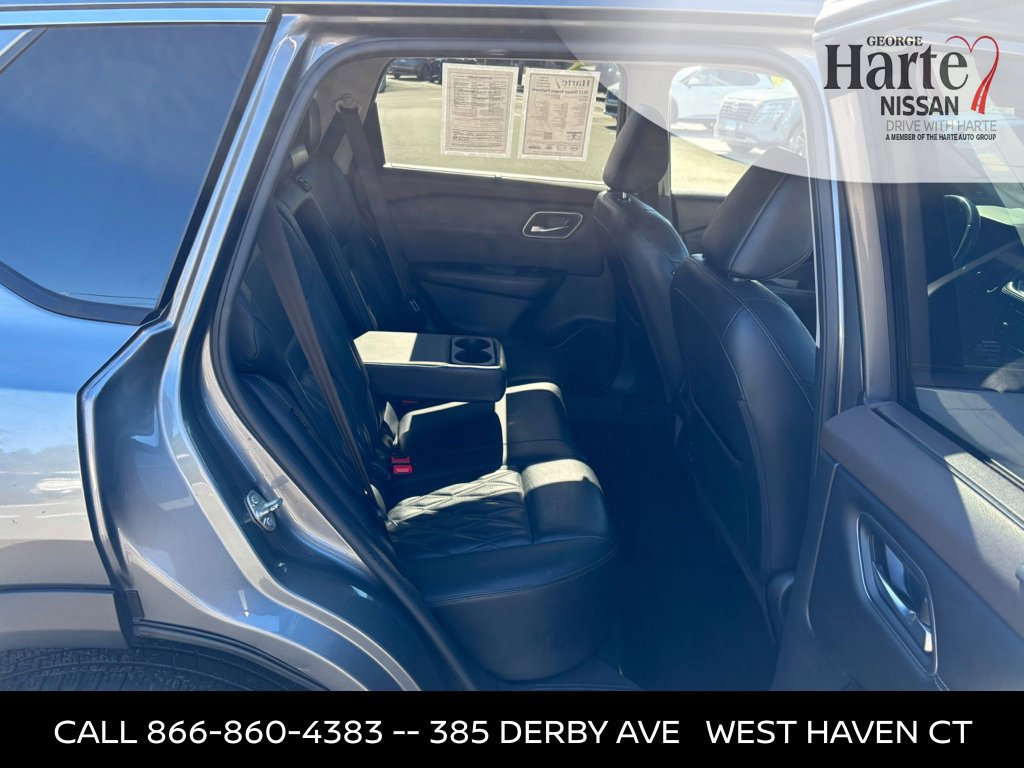 Certified 2022 Nissan Rogue Platinum w/ Head-Up Display Package AWD/4WD image 27