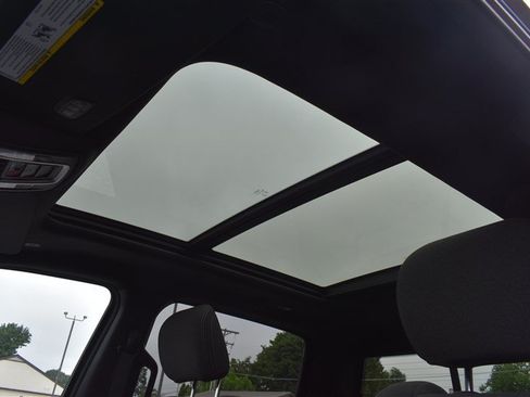 Used 2019 RAM 1500 Big Horn AWD/4WD image 14