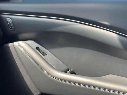Used 2023 Ford Mustang Mach-E Select RWD image 23