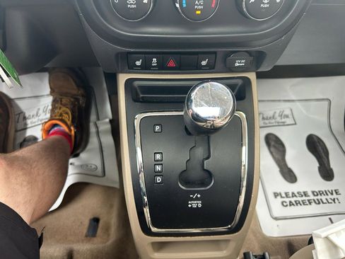 Used 2017 Jeep Patriot High Altitude AWD/4WD image 26