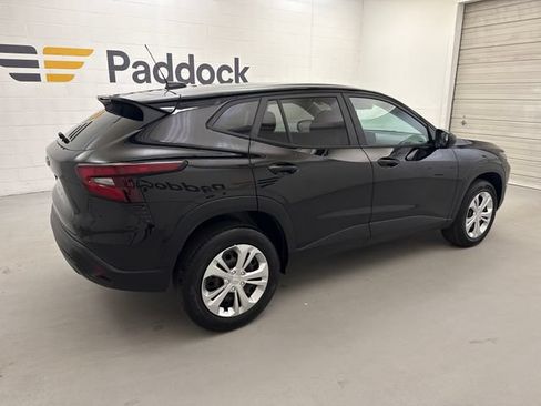 Used 2024 Chevrolet Trax LS FWD image 5