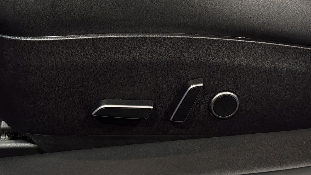 Used 2023 Tesla Model 3 Standard Range RWD image 20