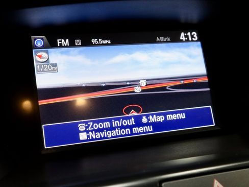 Used 2017 Acura MDX SH-AWD w/ Technology Package image 2