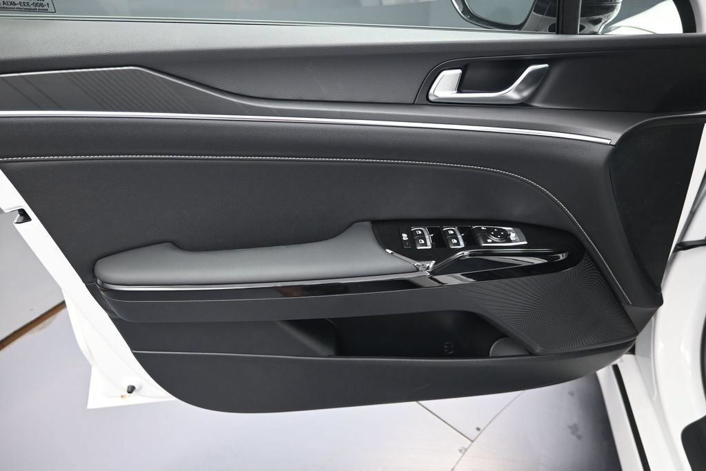 New 2026 Kia K5 GT-Line FWD image 9