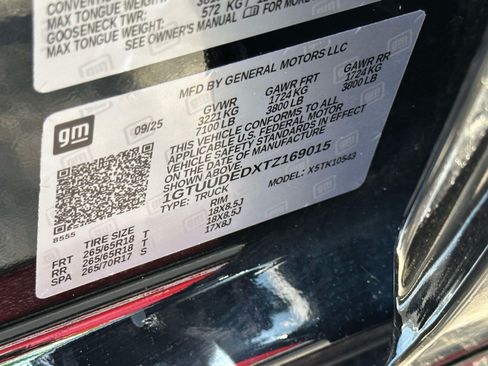 Used 2026 GMC Sierra 1500 SLT AWD/4WD image 20