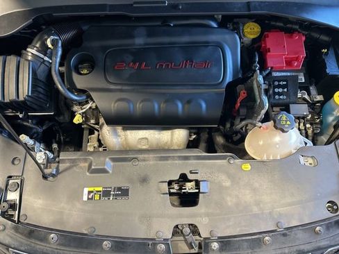 Used 2019 Jeep Compass Limited AWD/4WD image 42