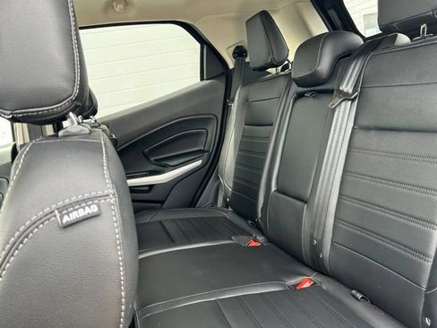 Used 2022 Ford EcoSport Titanium AWD/4WD image 9
