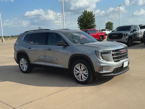New 2026 GMC Acadia Elevation w/ Elevation Premium Package FWD image 2