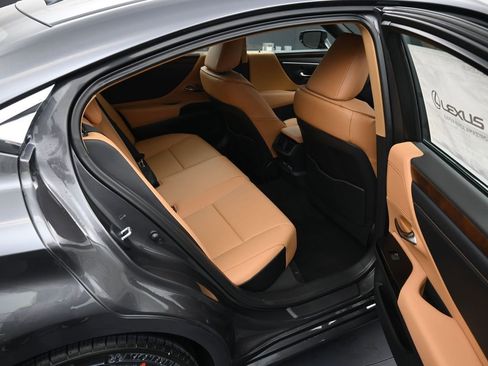 New 2025 Lexus ES 350 350 image 11