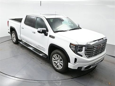 Used 2022 GMC Sierra 1500 Denali image 17