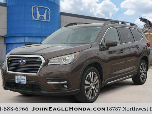 Used 2019 Subaru Ascent Limited image 1