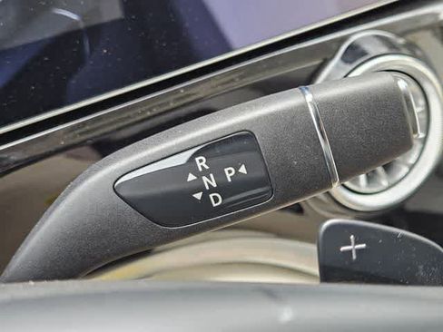 Used 2023 Mercedes-Benz Metris Passenger image 32