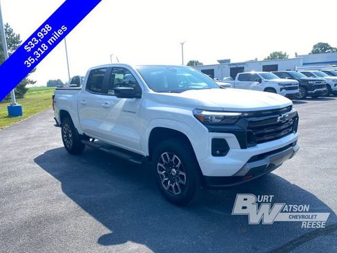 Used 2023 Chevrolet Colorado Z71 w/ Z71 Convenience Package 2 AWD/4WD image 9