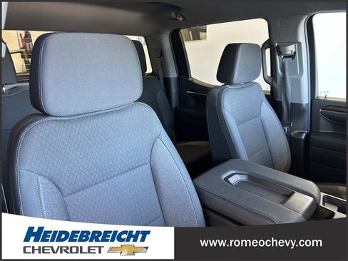 Certified 2024 Chevrolet Silverado 1500 LT AWD/4WD image 34