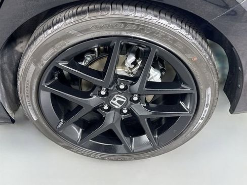 Used 2025 Honda Civic Sport image 28