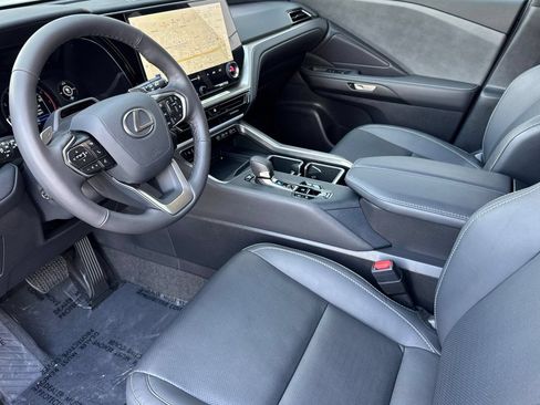 Used 2026 Lexus TX 350 AWD w/ Technology Package image 9