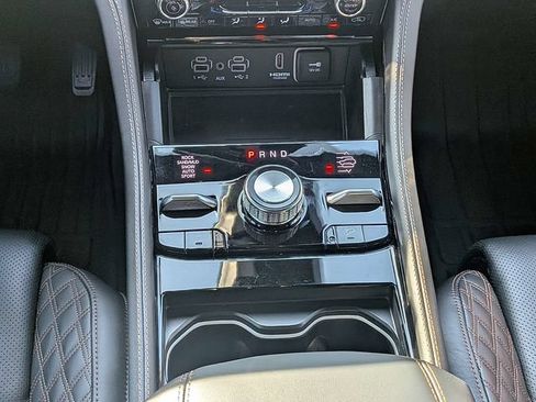 Used 2024 Jeep Grand Cherokee L Summit AWD/4WD image 20