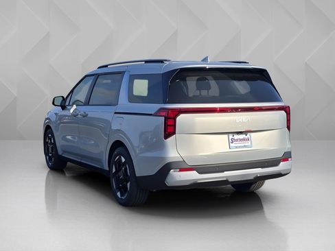 New 2026 Kia Carnival EX image 4