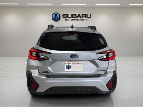Used 2026 Subaru Crosstrek 2.5i Premium AWD/4WD image 3